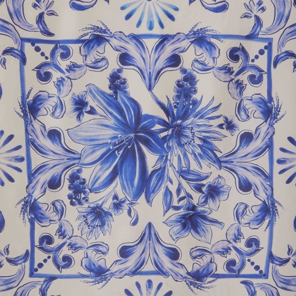 Farm Rio Off-White Garden Tiles Scarf